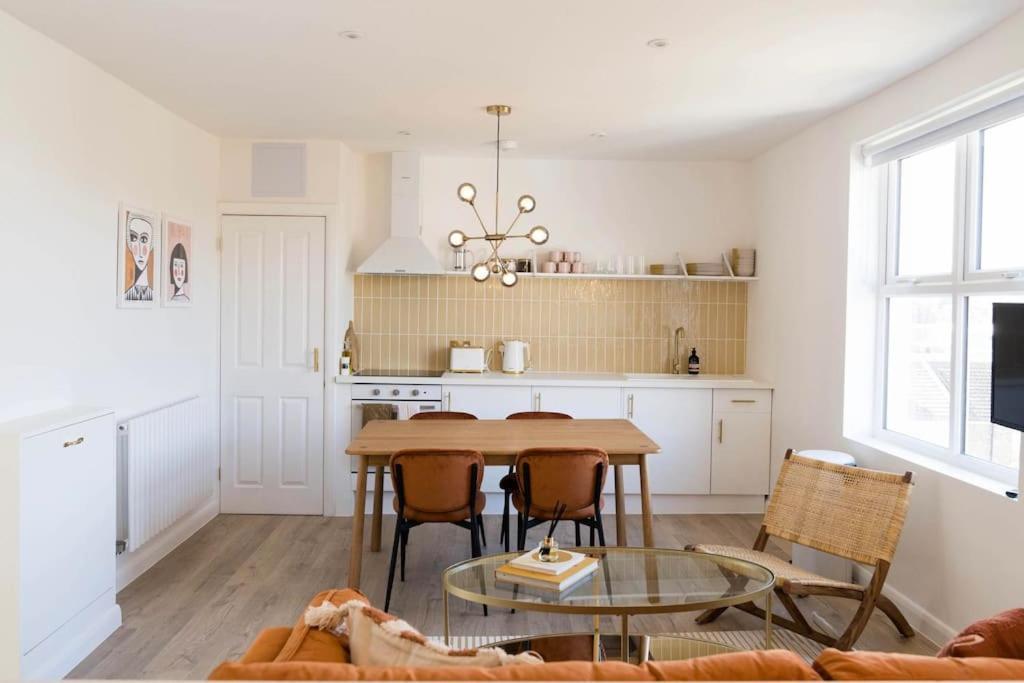Boutique Central Margate Apt. - Edge Of Old Town! Eksteriør billede